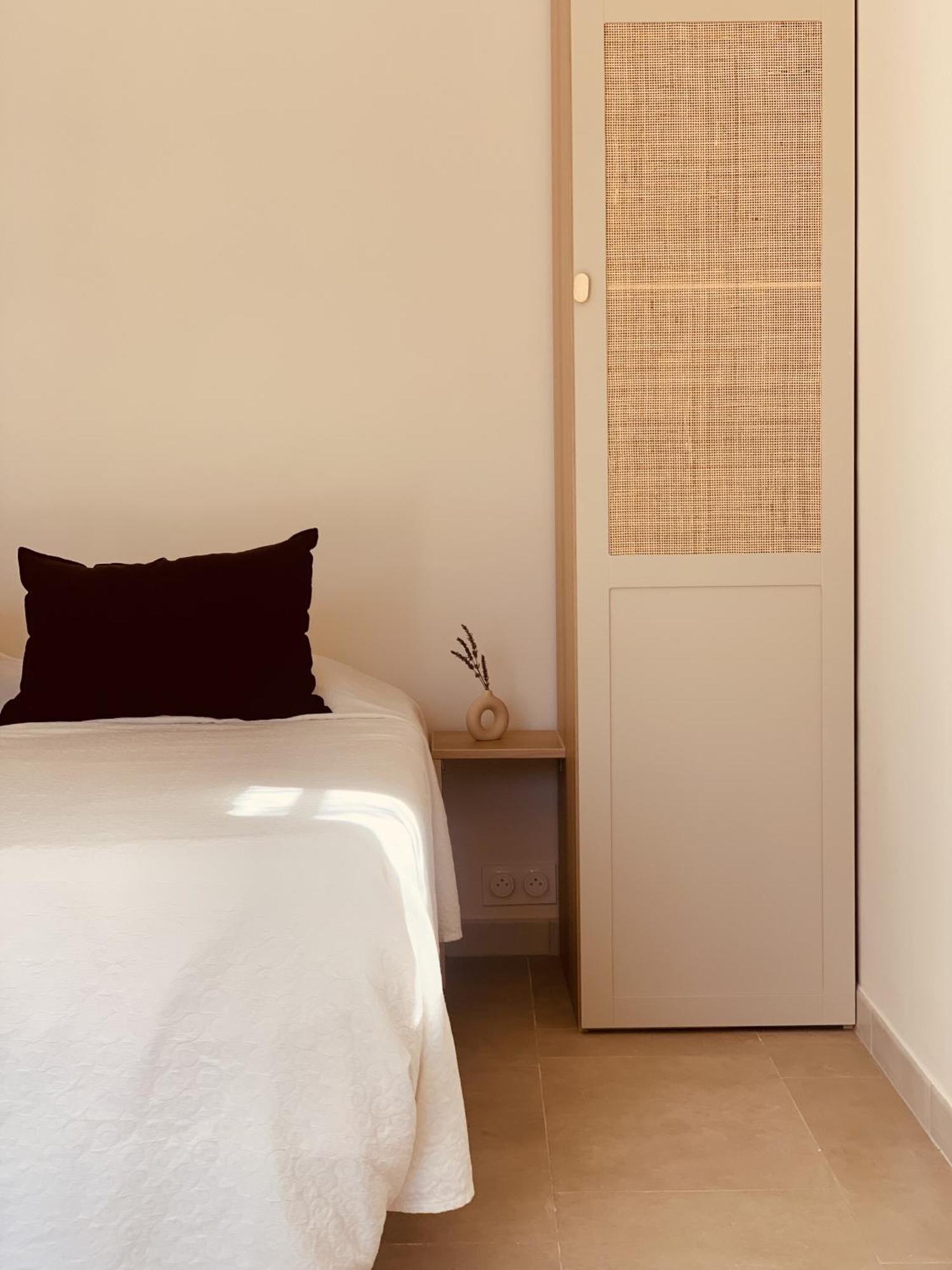 Hotel La Boulangerie Grimaud Oda fotoğraf